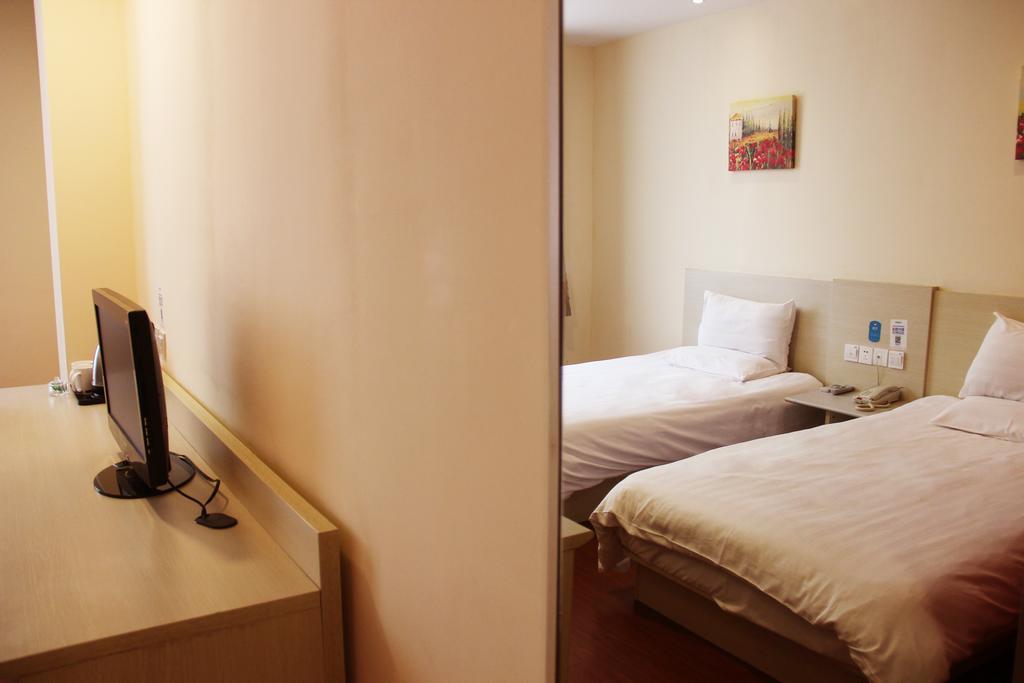 Hanting Express Qingdao Yanan Third Road Экстерьер фото